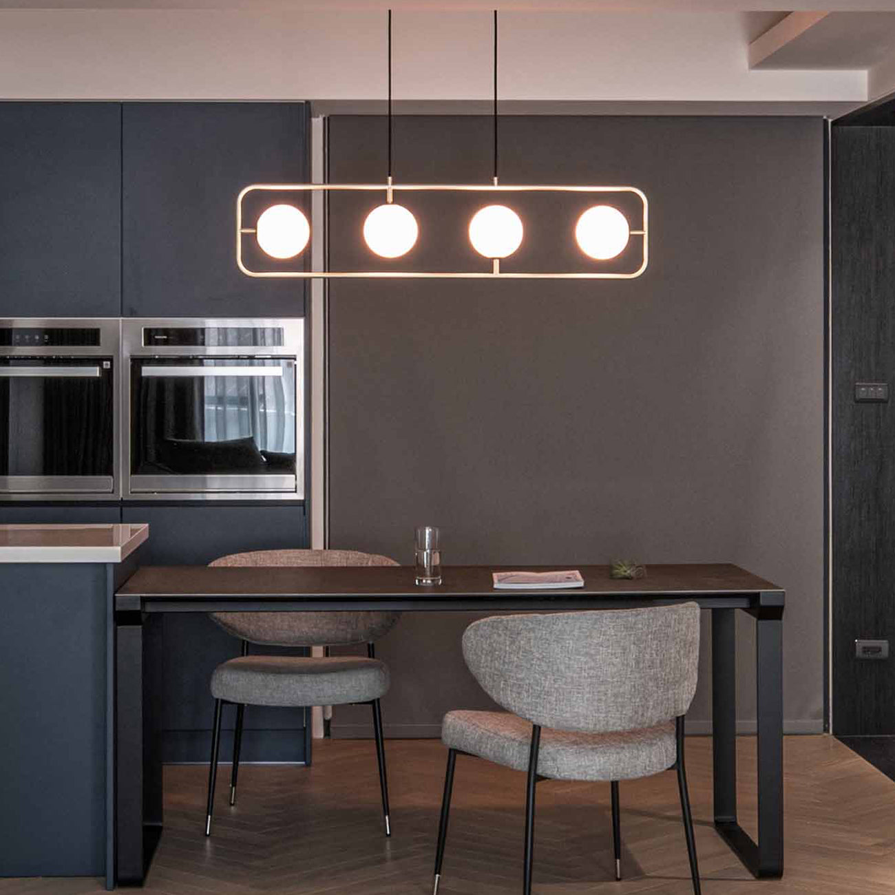 Reena Linear Pendant